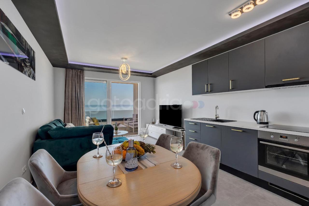 Luxury SeaView Apt Luki - FREE Parking Makarska Zewnętrze zdjęcie